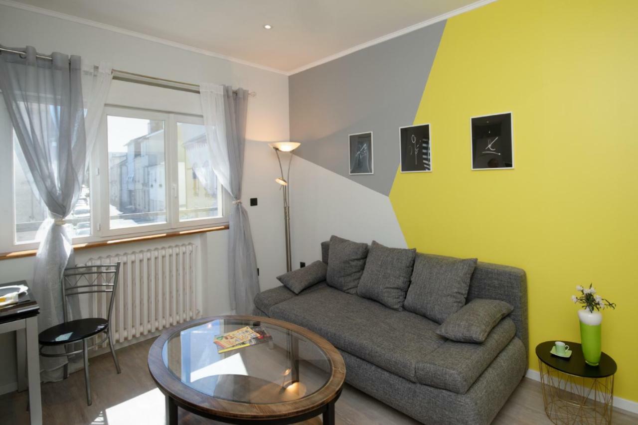 Mv Suite & Spa Reims Esterno foto