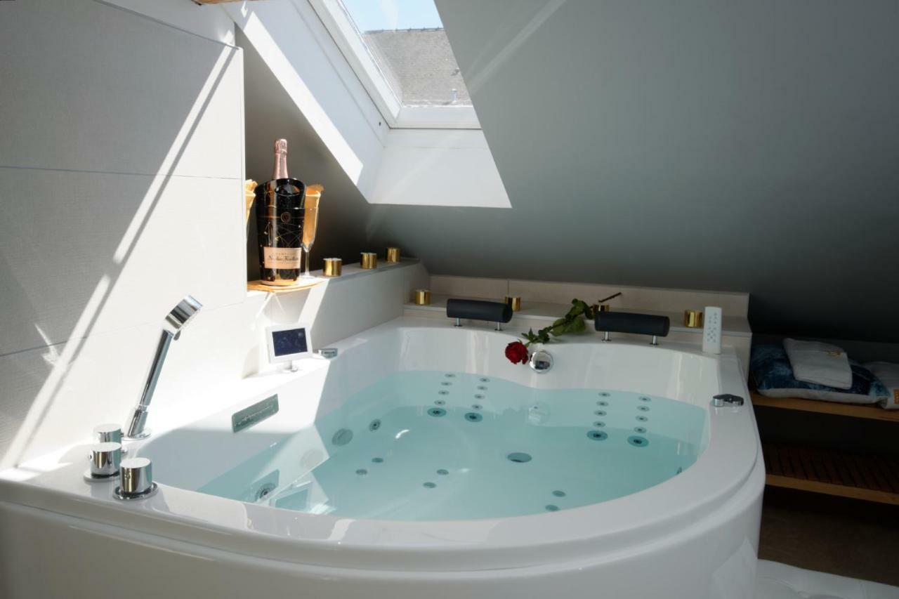Mv Suite & Spa Reims Esterno foto